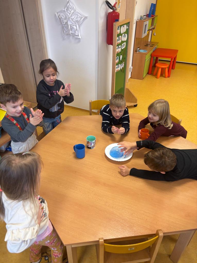 pokusy s ledem pokusy s ledem